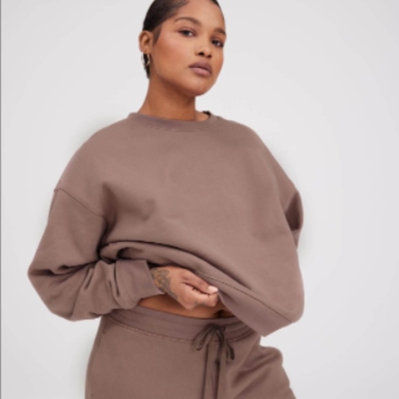 girlfriend collective Sweaters - GF - Taro 50/50 Cropped Sweatshirt, M